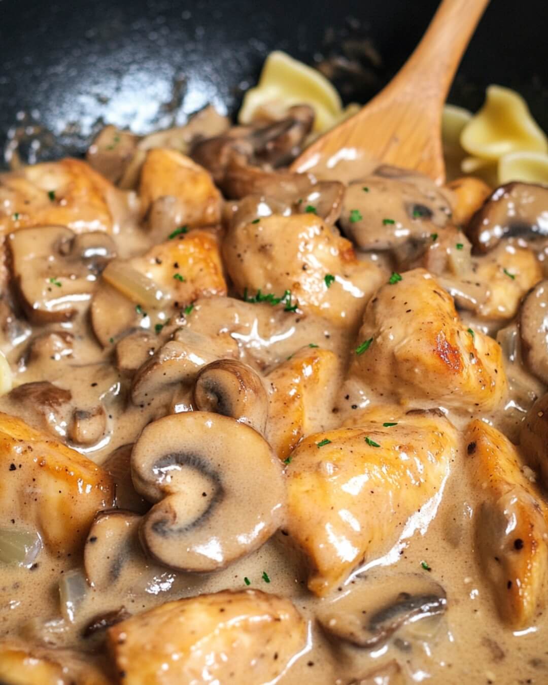 Easy Chicken Stroganoff Recipe