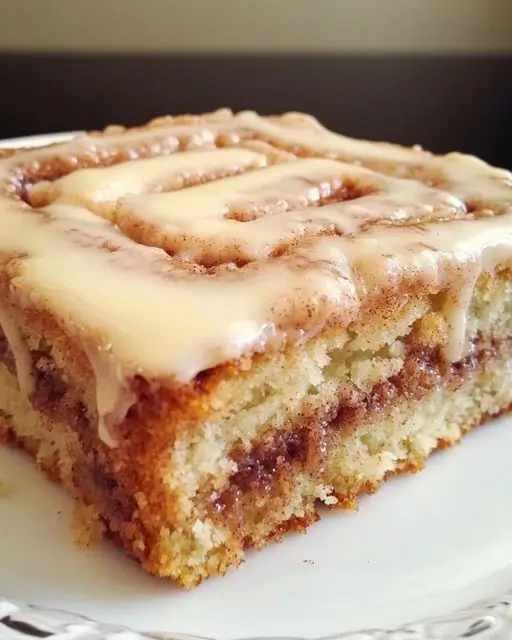 Big Mama's Cinnamon Roll Cake